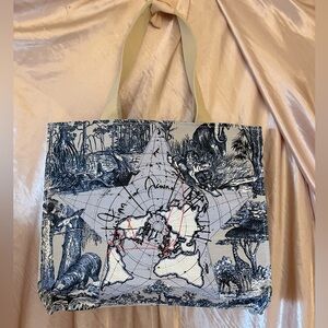 Christian Dior AROUND THE WORLD TOTE in
Etoile Pattern